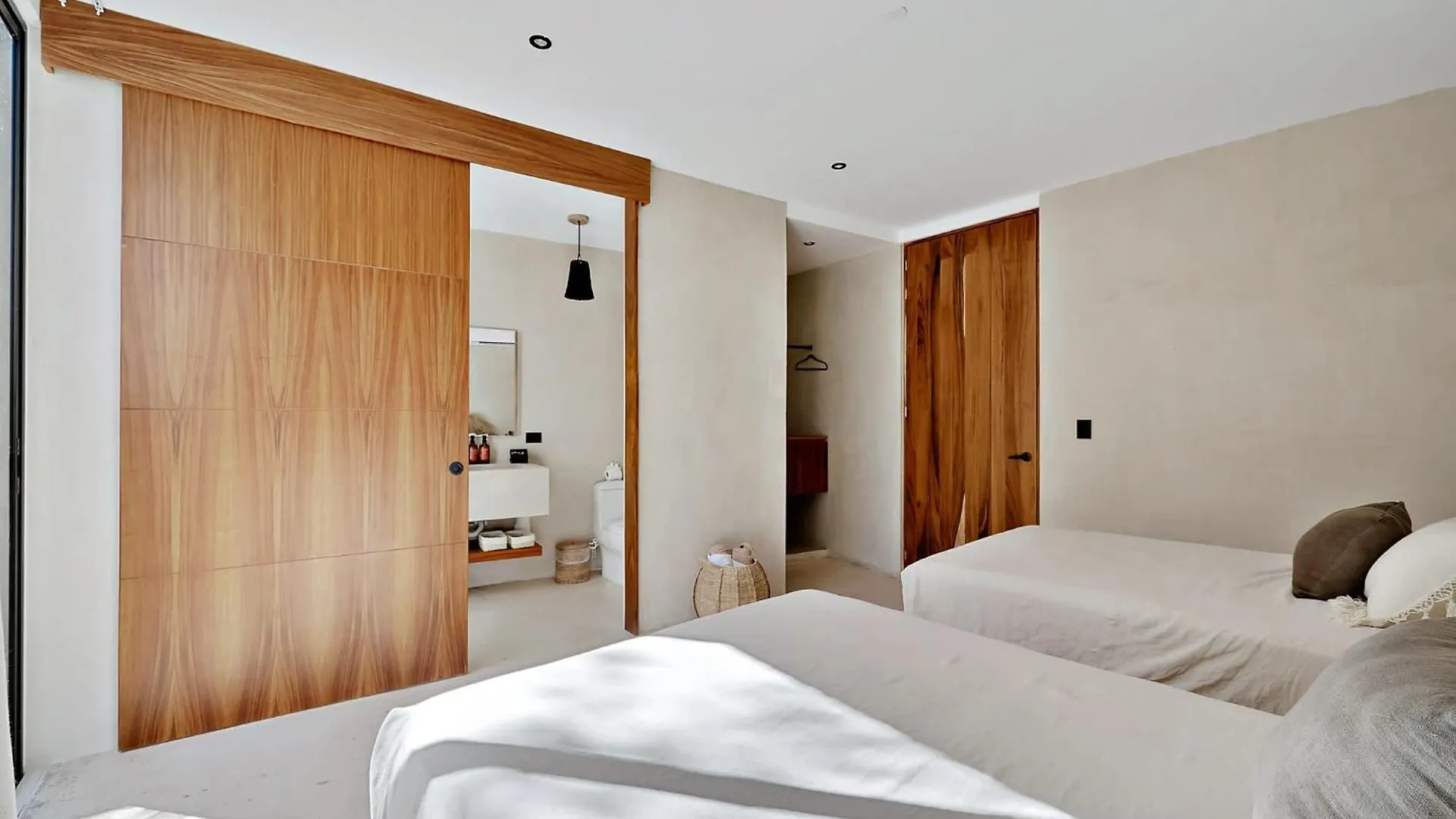 Majestic Jungle Villa With 2 Pools & Rooftop Bbq Tulum 0*,