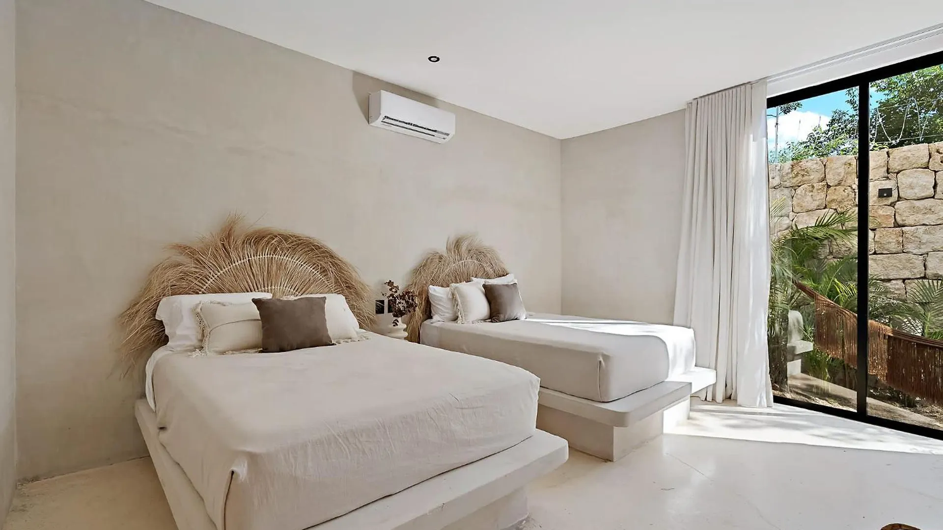 Majestic Jungle Villa With 2 Pools & Rooftop Bbq Tulum