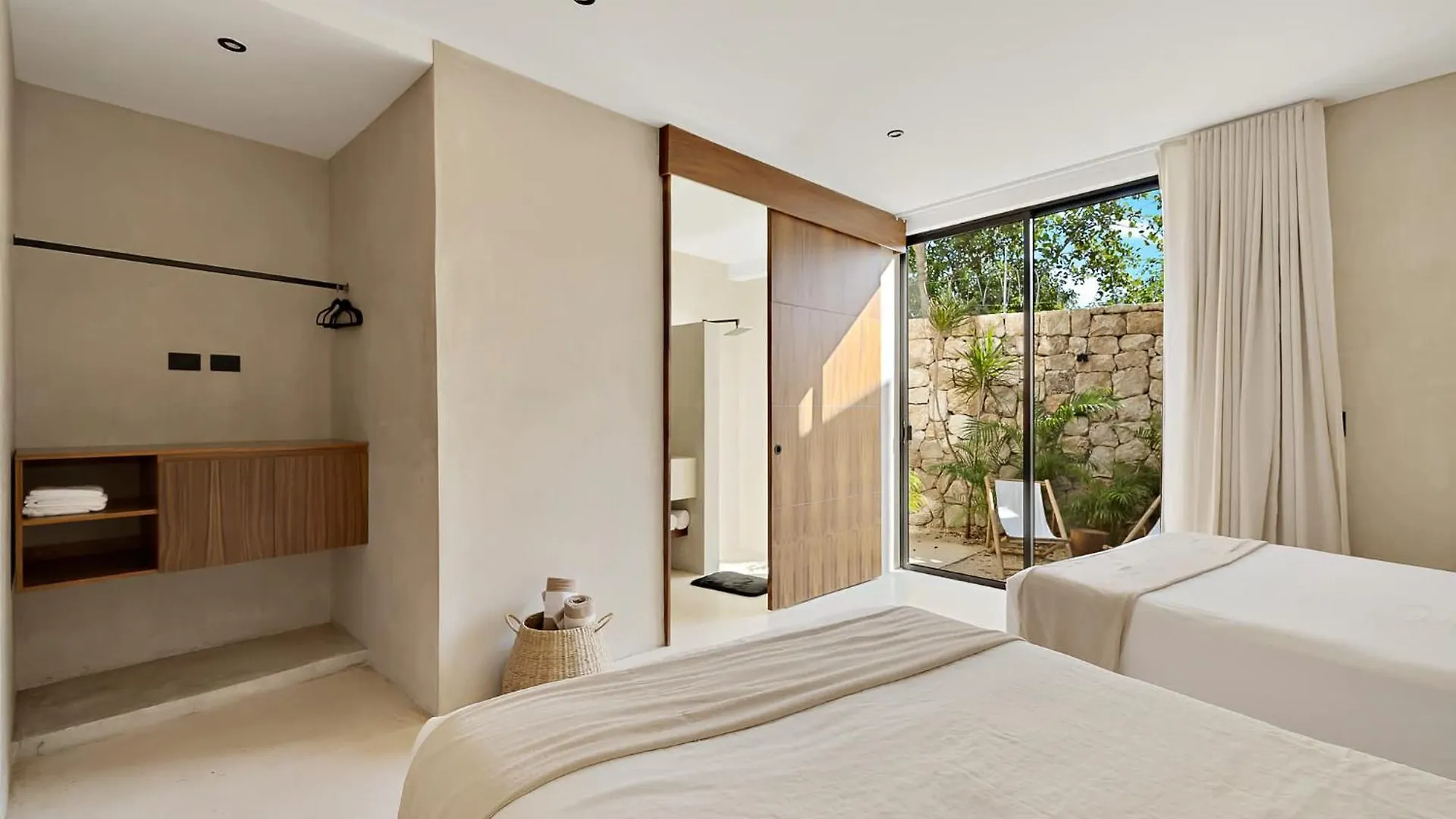 Majestic Jungle Villa With 2 Pools & Rooftop Bbq Tulum
